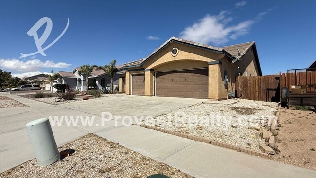 Building Photo - 9115 Honeysuckle Ave