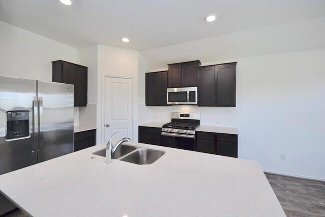 Building Photo - 3413 Mikayla Ct