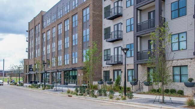 Building Photo - 4015 Craft St