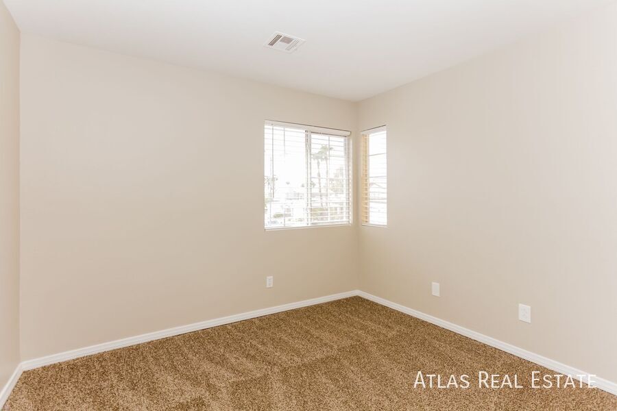 Building Photo - 6122 Flaming Arrow Rd