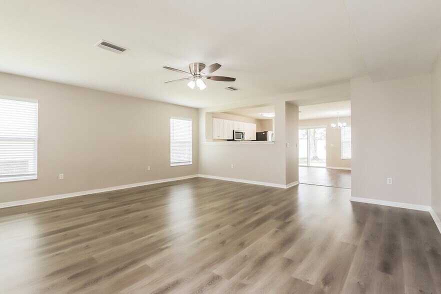 Building Photo - 2296 Blackwood Dr