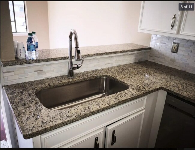 Building Photo - 545 Prairie Dell St