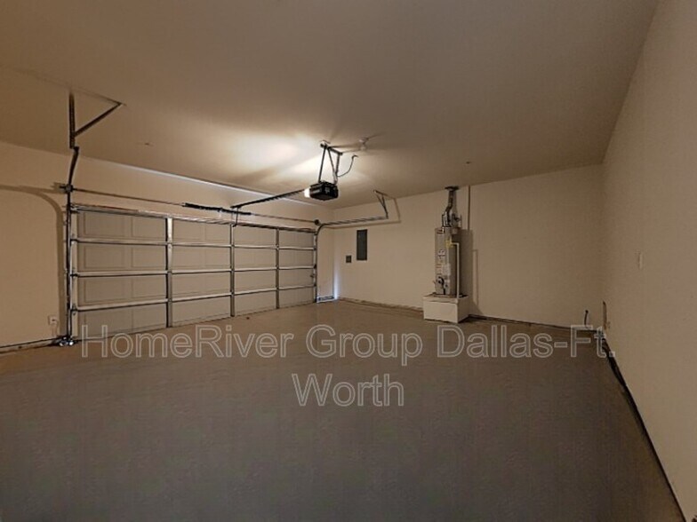 Building Photo - 6876 Livorno Ln