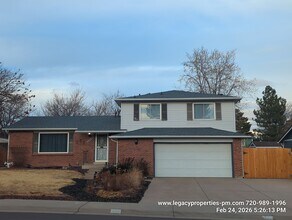 Building Photo - QUAINT SPLIT LEVEL IN MORRISON