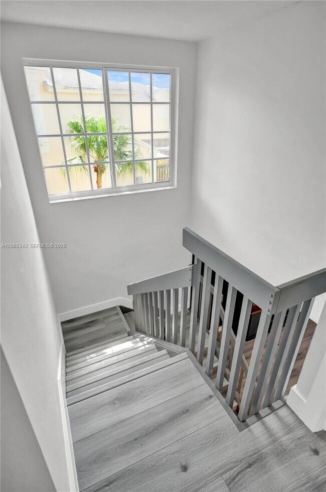 Building Photo - 11838 SW 99th St