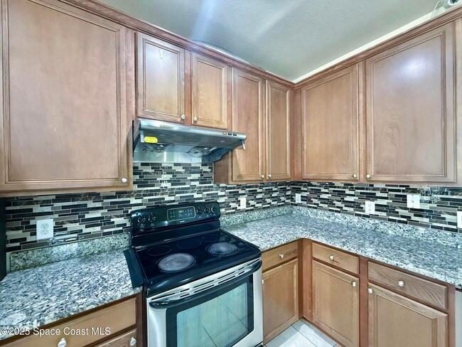 Building Photo - 4020 Millicent Cir