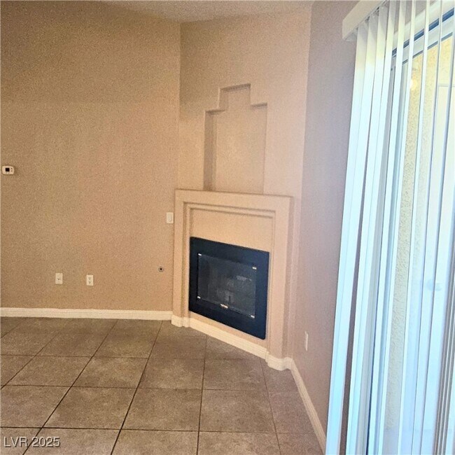 Building Photo - 2120 Ramrod Ave