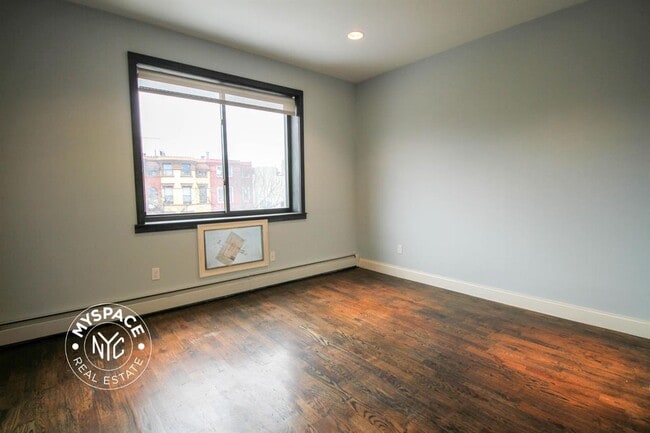 Building Photo - 682 Bushwick Ave