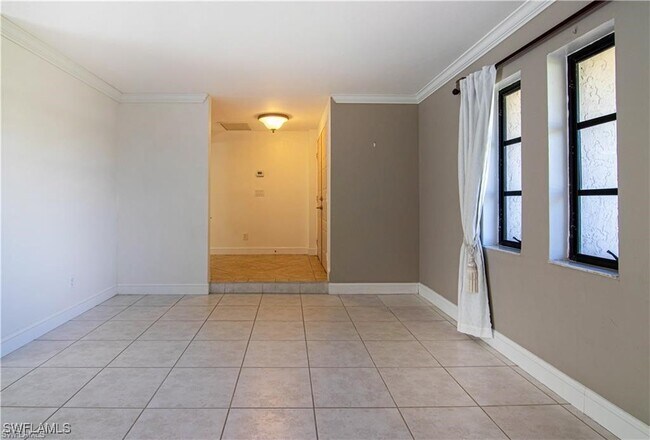 Building Photo - 6113 Deer Run