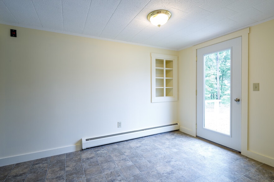 Building Photo - The Fairway