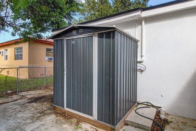 Building Photo - 428 NW 97th St