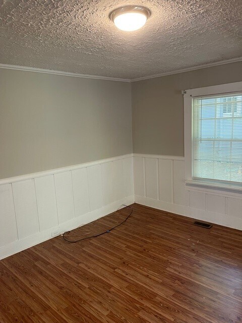 Building Photo - 1036 Ridge Ave