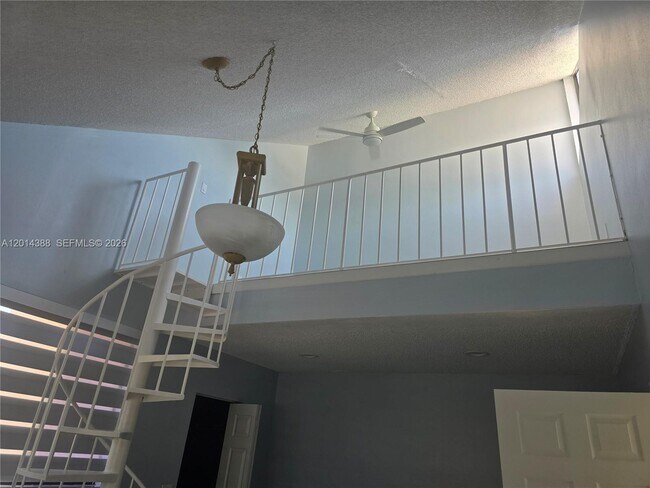 Building Photo - 13022 SW 88th Terrace N