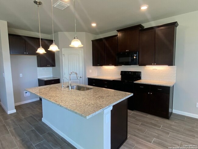 Building Photo - 1378 Rios Bend Dr