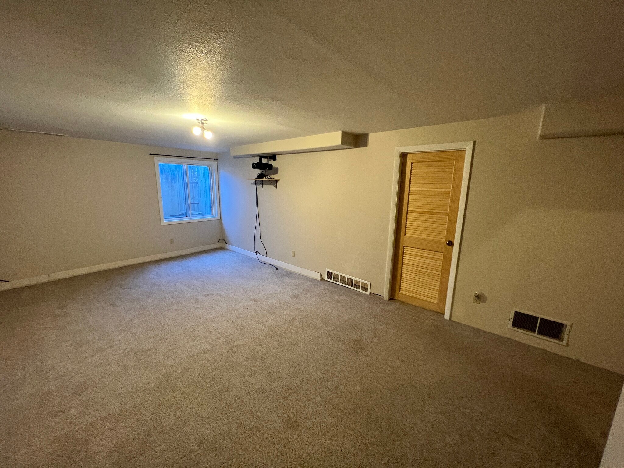 Building Photo - 338 Cobblestone Dr
