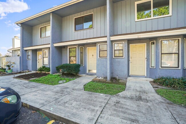 Building Photo - 3517 Peeler Rd