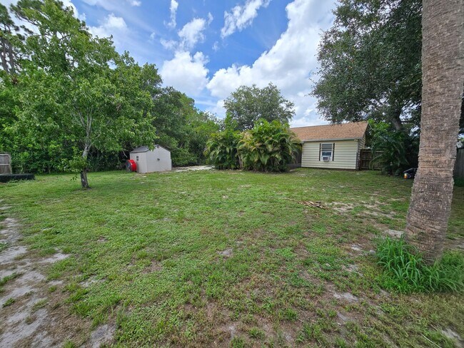 Building Photo - Steal of a Deal! 2/2 Everything included i...