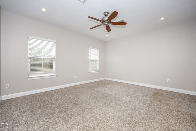 Building Photo - Rental in Landon Green Subdivision