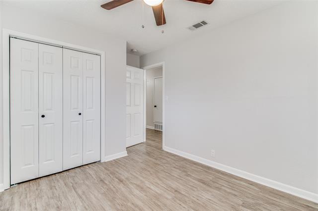 Building Photo - 822 N Throckmorton St