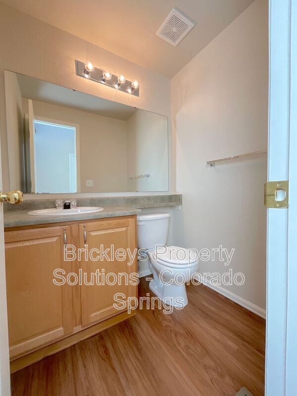 Building Photo - 6112 Chivalry Dr