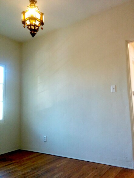 Building Photo - 6030 Whitworth Dr