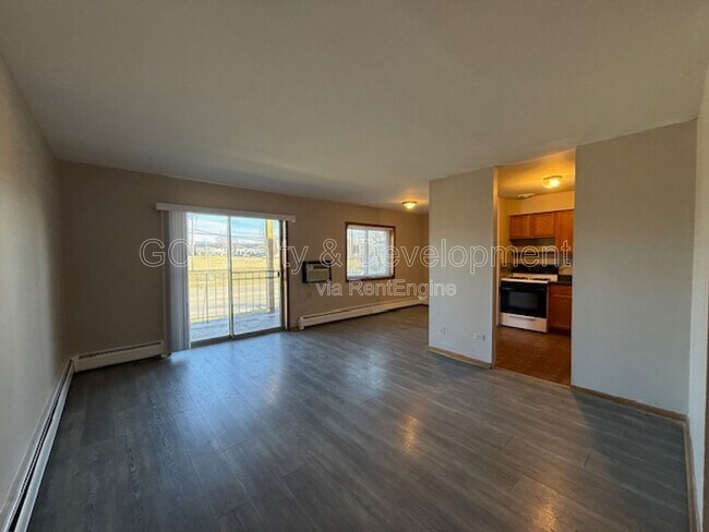 Building Photo - 847 College Blvd