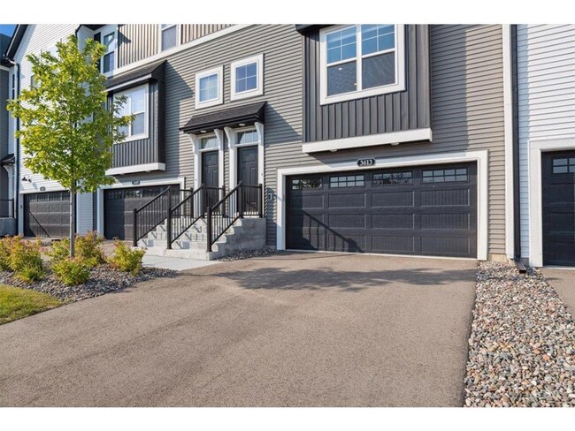 Building Photo - 3613 76th Ln E