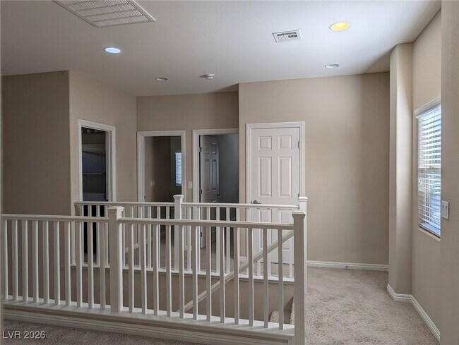 Building Photo - 6891 Dragonfly Rock St