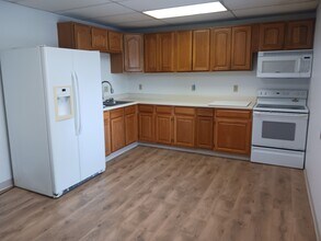 Building Photo - Erin Apartments