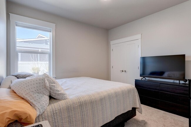 Building Photo - New home for Rent! Great Location.