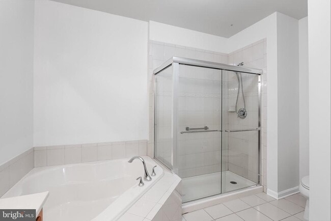 Building Photo - 4323 Champions Run