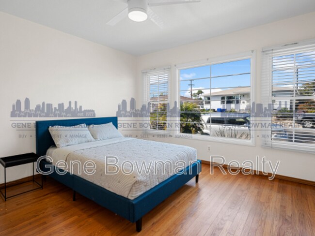 Building Photo - 6129 Pembroke Dr