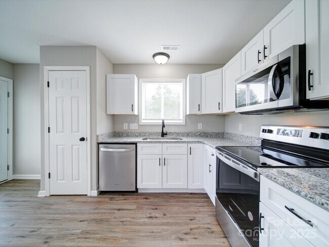 Building Photo - 3702 Cardinal Bluff Ln