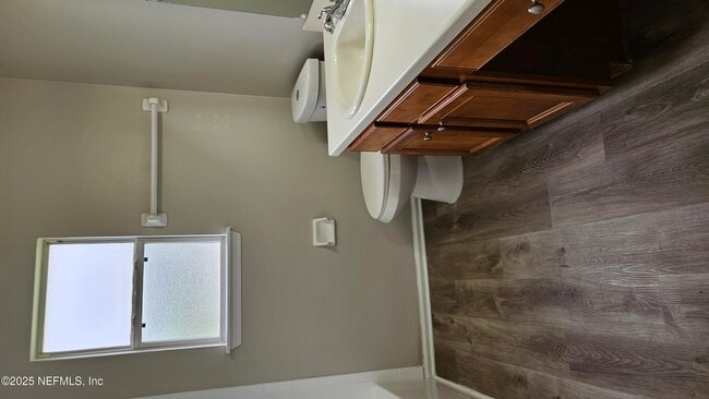 Building Photo - 2203 TIMBERLAND Ct