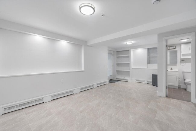 Building Photo - 6107 JFK Blvd E