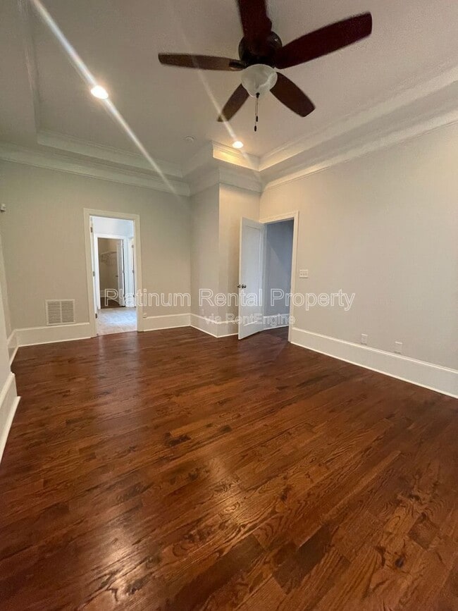 Building Photo - 149 Dahlgren St SE