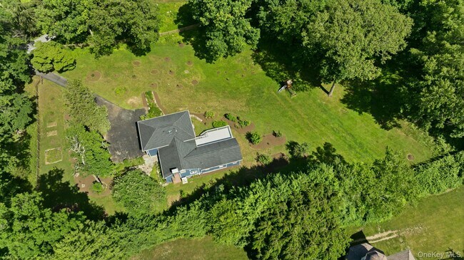Building Photo - 119 Mustato Rd