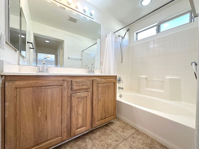 Building Photo - Sierra Valley 3 At Pinnacle Peaks