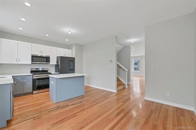 Building Photo - 501 Iron Forge Ln