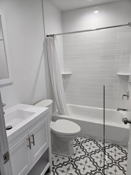 Building Photo - 229 Columbia Ave