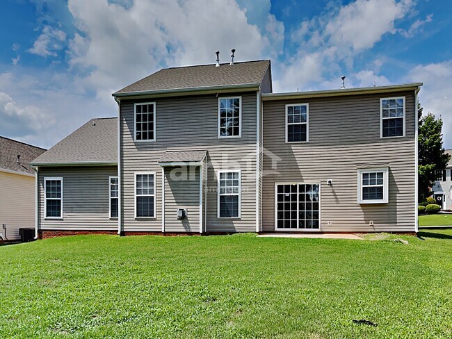 Building Photo - 8 Smokehouse Dr