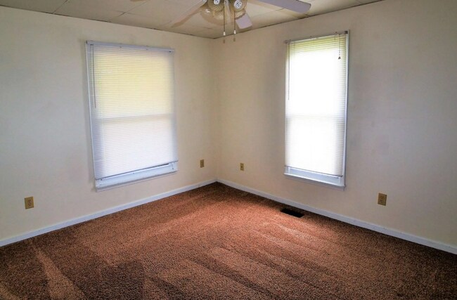 Building Photo - Bungalow Near Downtown Bloomington – *6 mo...