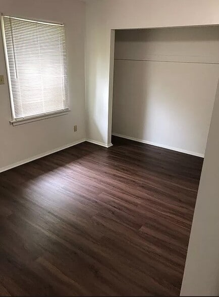 Building Photo - 2766 Forest Ave