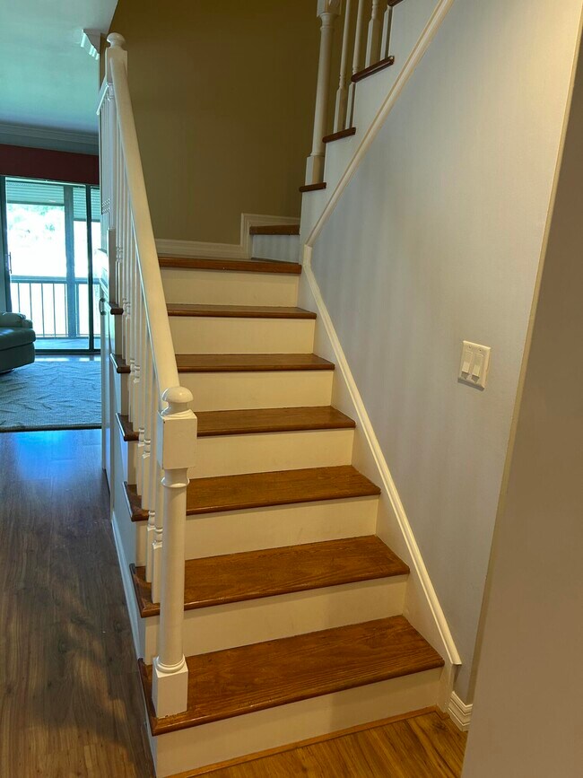 Building Photo - 18430 SE Wood Haven Ln