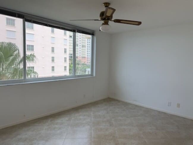 Building Photo - 990 Cape Marco Dr