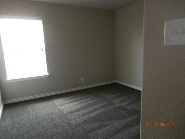 Building Photo - P2-615 Kacie Drive Temple, TX 76502