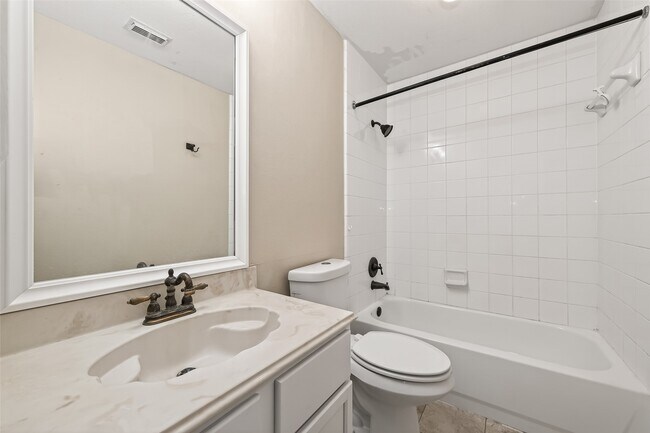 Building Photo - 23035 Canal Rd