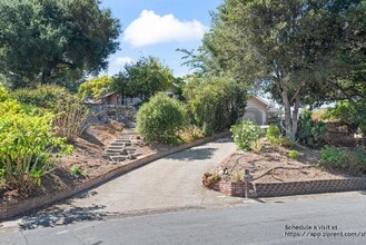 Building Photo - 10609 Creston Dr