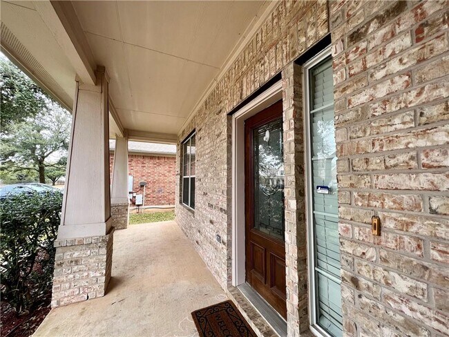 Building Photo - 15521 Whistling Straits Dr