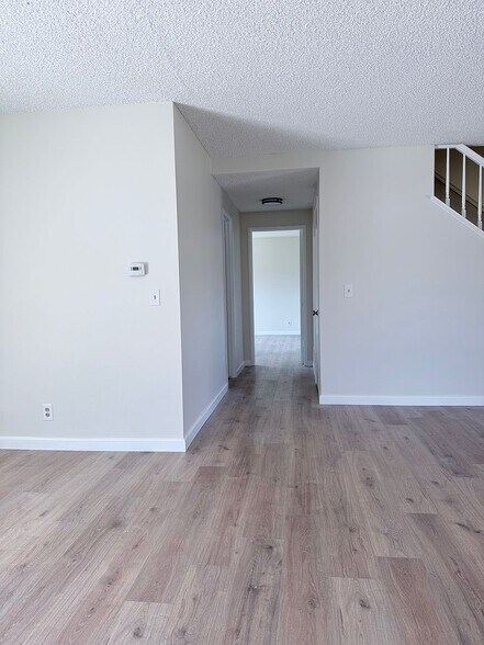 Building Photo - 6292 Silverwood Dr